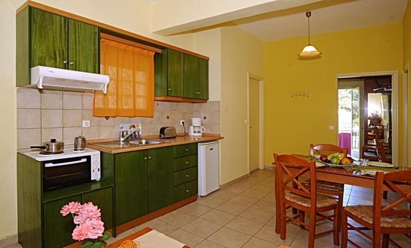Lola'S Apartments 3 Dassia  Zewnętrze zdjęcie